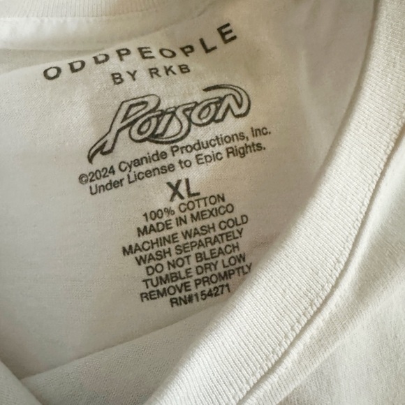 NEW Poison Talk Dirty To Me Graphic Tee - Picture 6 of 7